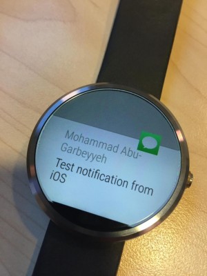 Android-Wear-iPhone1