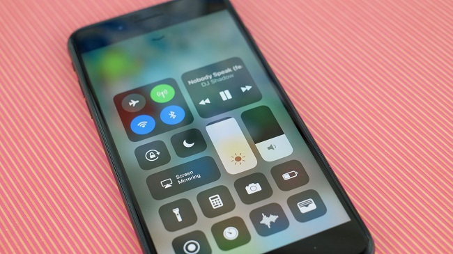 Desactivar Wi-Fi y el Bluetooth en iOS 11